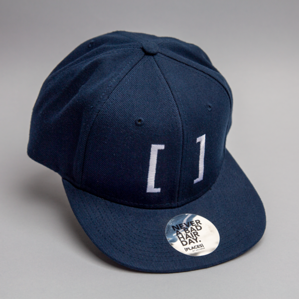 Custom-šilterica-kapa-plava-Valamar-Places