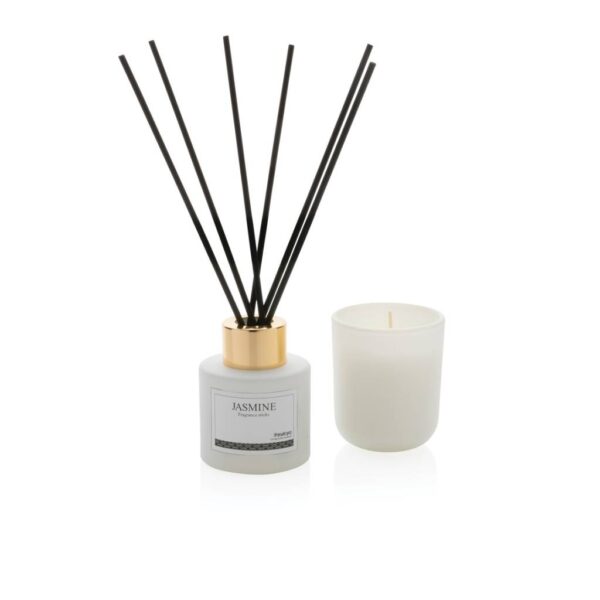 Ukiyo candle and fragrance sticks gift set