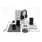 RCS standard recycled plastic headphone - Image 9