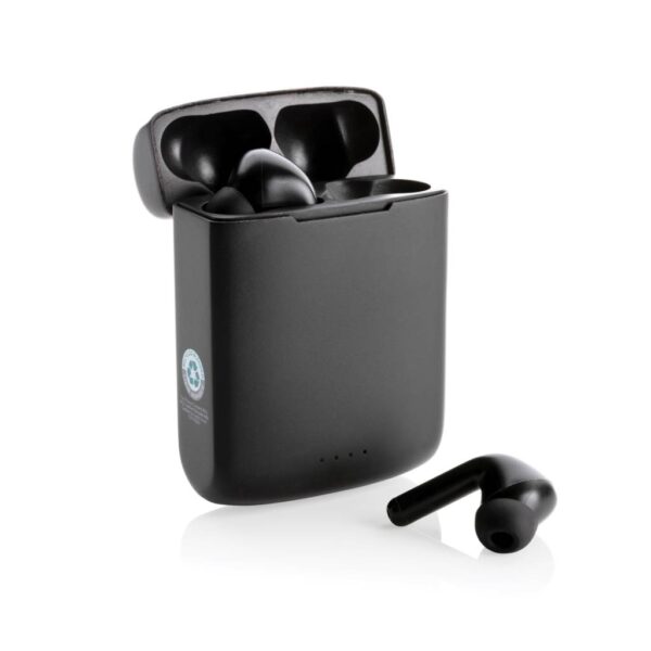 Skywave RCS recycled plastic solar earbuds