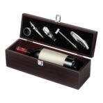 Wooden wine gift set Nikita - Image 4