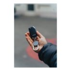 Keyfinder keychain with worldwide locating and USB C - Image 10