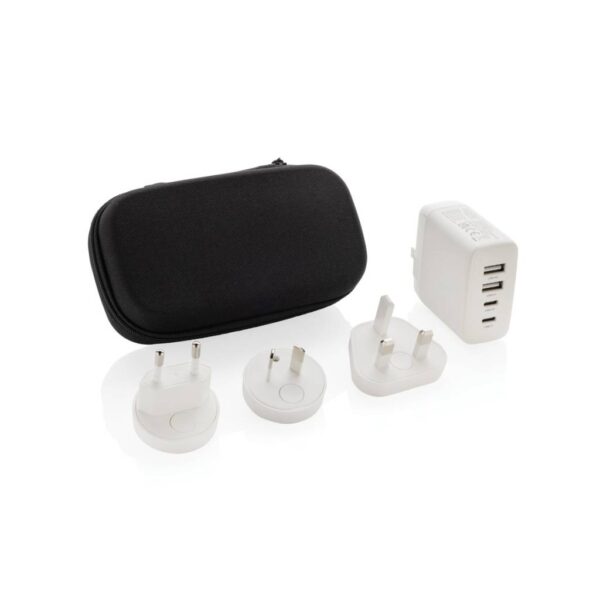 TravelCharge Pro RCS rplastic travel charger with USB C