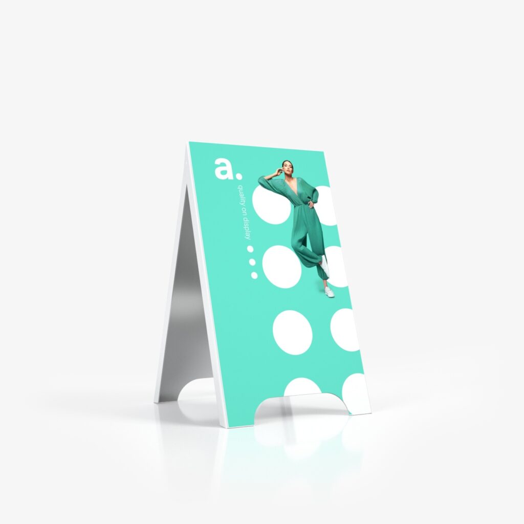 adBoard Hips